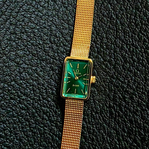 정품오메가 드빌사각 금장 수동시계