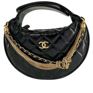 새상품 샤넬 공방 미니 가방 이미지