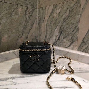 새상품 샤넬 베니티 이미지