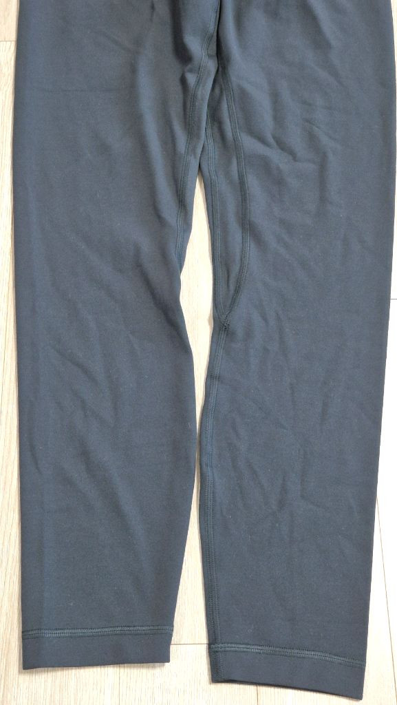 룰루레몬 Align HR Pant 6 사이즈 얼라인 레깅스--2