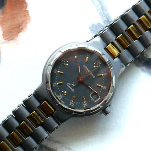 론진 컨퀘스트 여성용 티타늄 시계