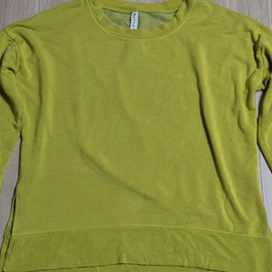Athleta 에슬레타 M 사이즈 라임 노랑 연두 티셔츠 긴소매