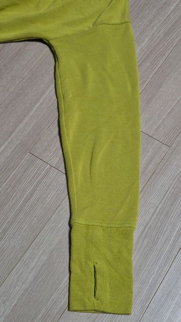 Athleta 에슬레타 M 사이즈 라임 노랑 연두 티셔츠 긴소매--2