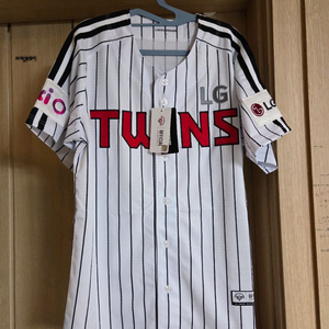 (미사용 새제품)LG트윈스 프리미엄 홈유니폼/홈니폼(100사이즈,신민재 마킹)