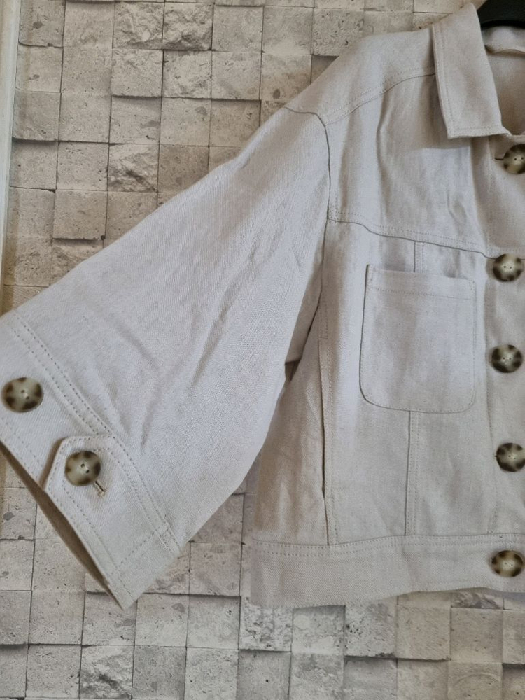 더엣지 베이지 린넨혼방 자켓--4