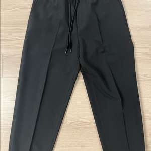 8 Seconds 검정색 10부바지 80사이즈(새상품)