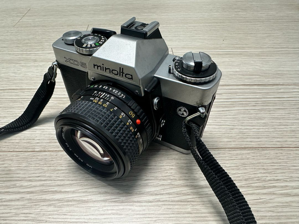 미놀타 XD5 수동카메라 50.4 렌즈 셋트로 판매합니다--1