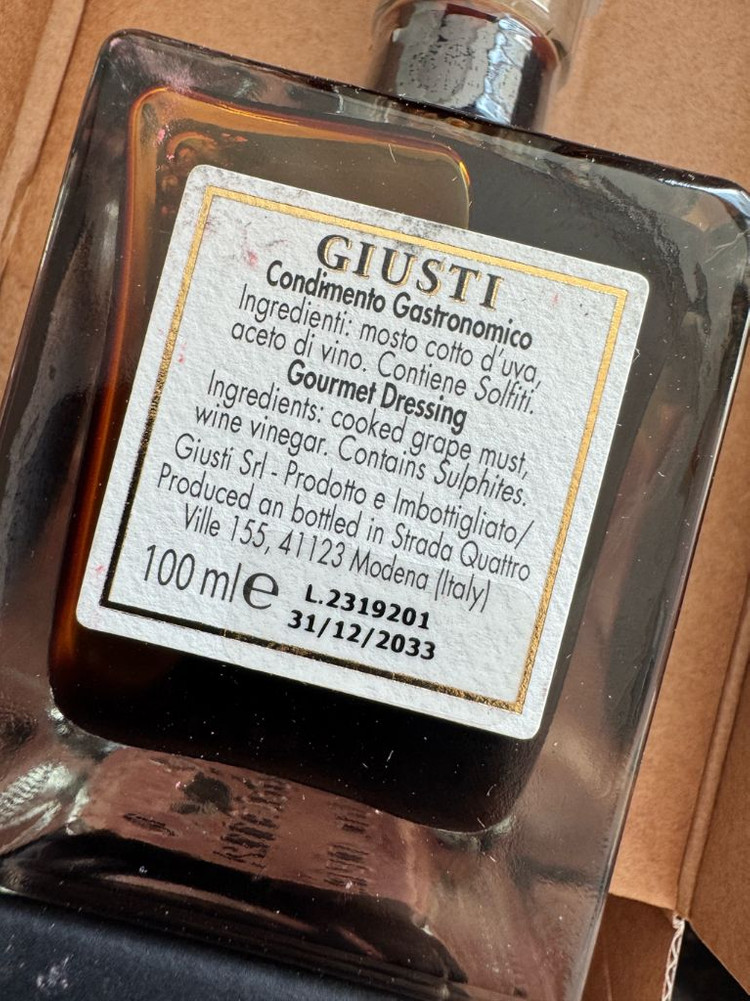 주세페주스티 모데나 발사믹 30년산 100ml 판매합니다. 이미지