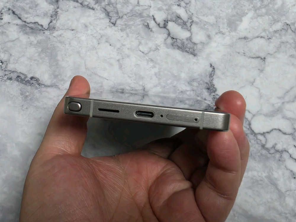 삼성 갤럭시 S25 울트라 512기가 자급제 티타늄 블랙 색상 판매합니다.--6