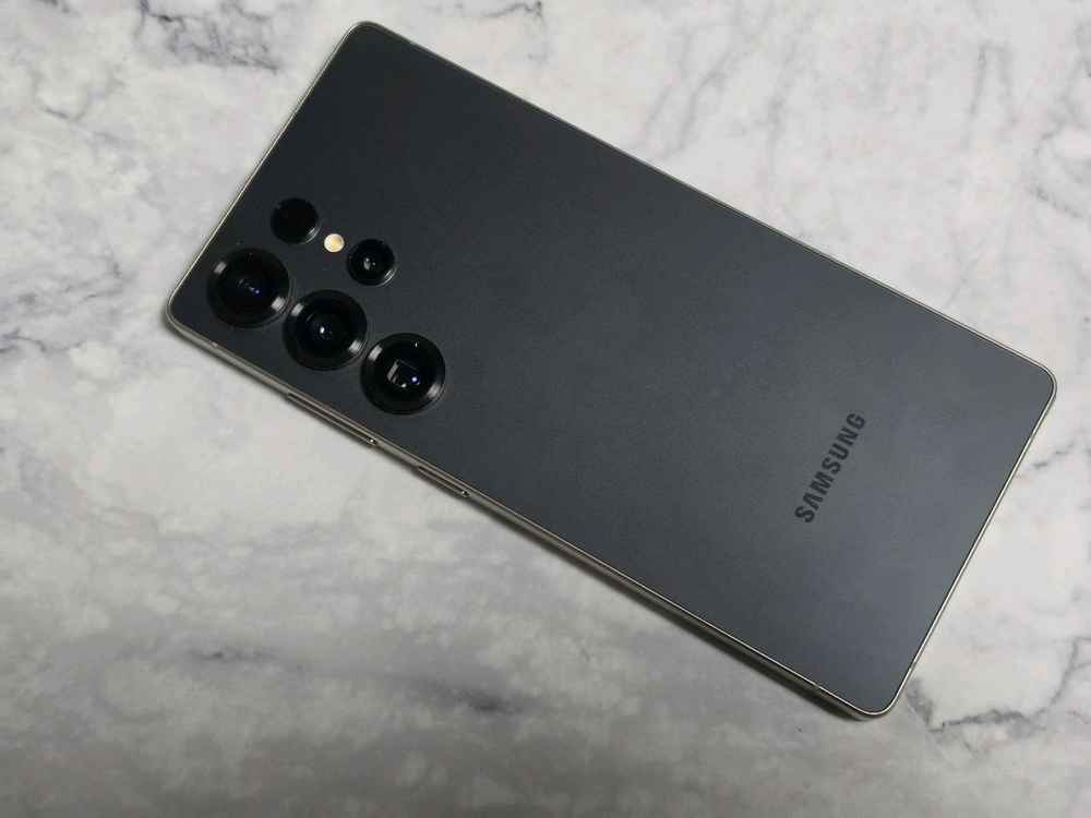 삼성 갤럭시 S25 울트라 512기가 자급제 티타늄 블랙 색상 판매합니다.--7