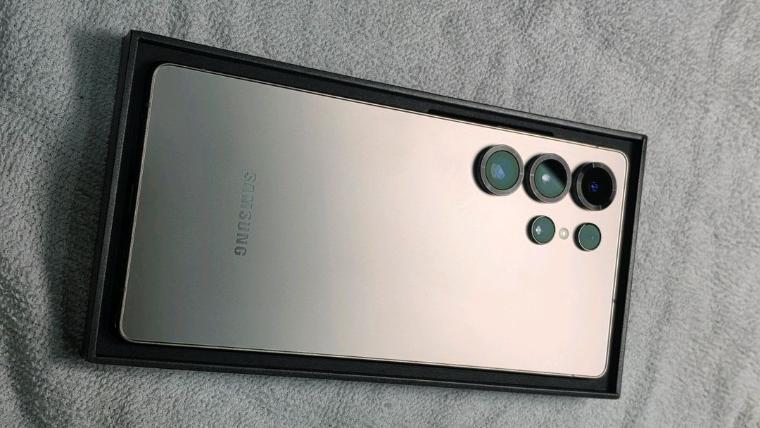 갤럭시s25 울트라 512GB 티타늄그레이 풀박 급처--12