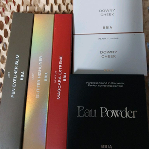 삐아)오 파우더,다우니 치크(핑크,피그,초코),마스카라,글리터,펜 아이라이너 슬림