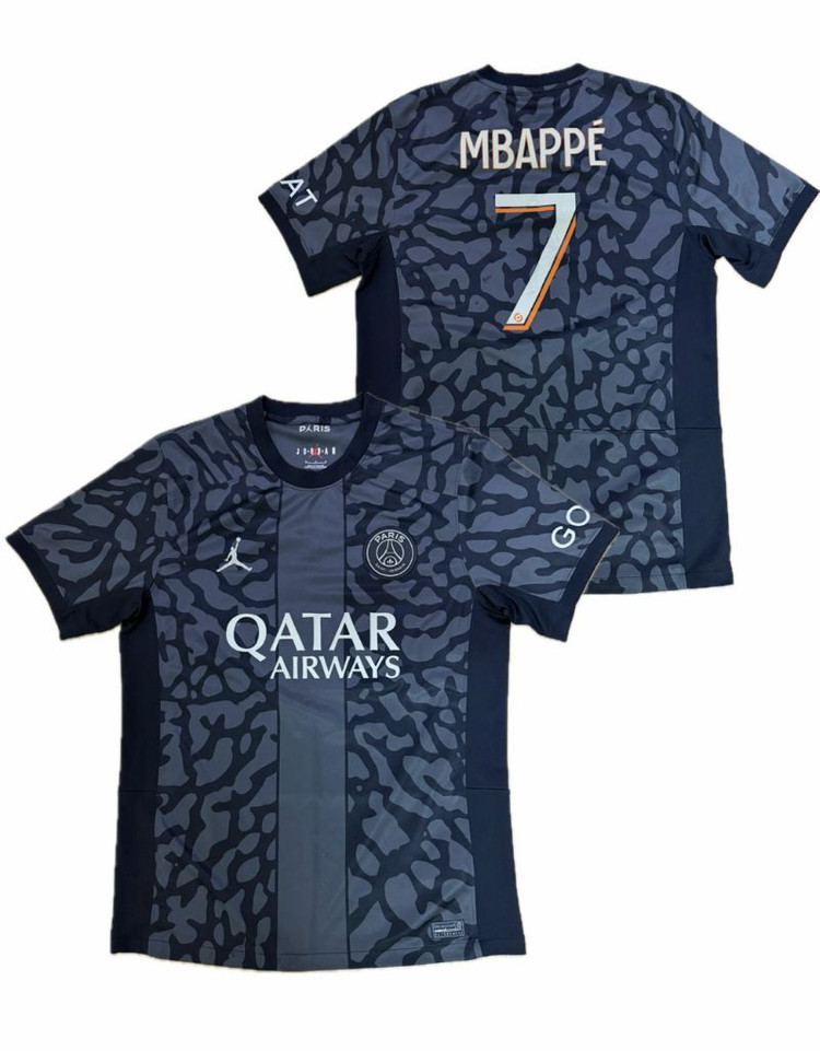 리그1 23/24 파리생제르망 조던 서드 음바페 유니폼 팝니다--0
