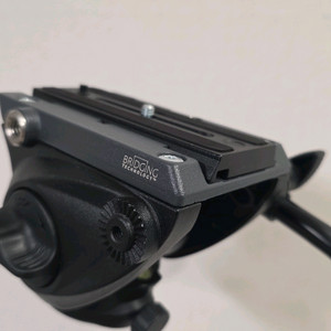 맨프로토 MVH500AH 비디오 헤드 팝니다