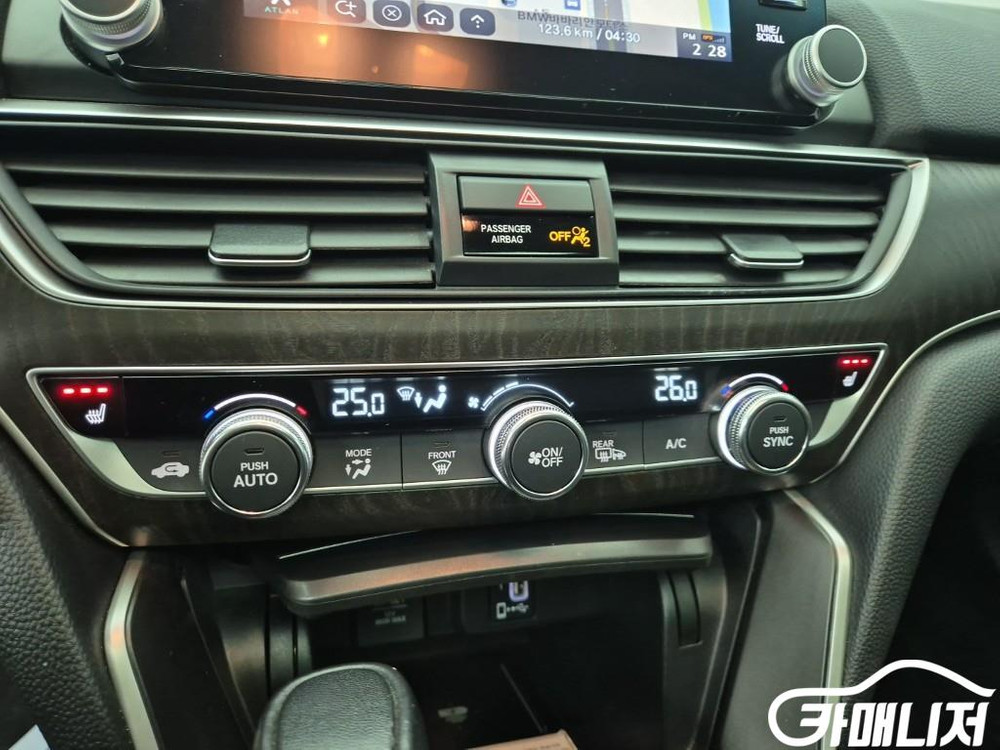 [혼다]어코드(10세대) 1.5 터보 #3월급매 이미지