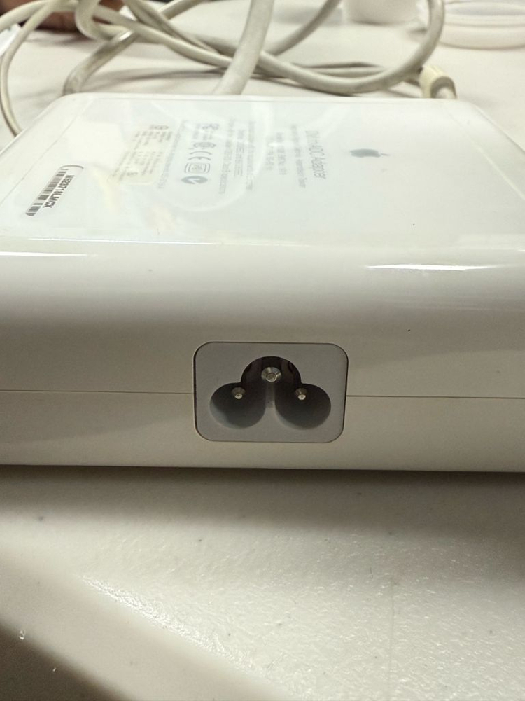 애플 DVI to ADC 아답터(파워코드미포함)--2