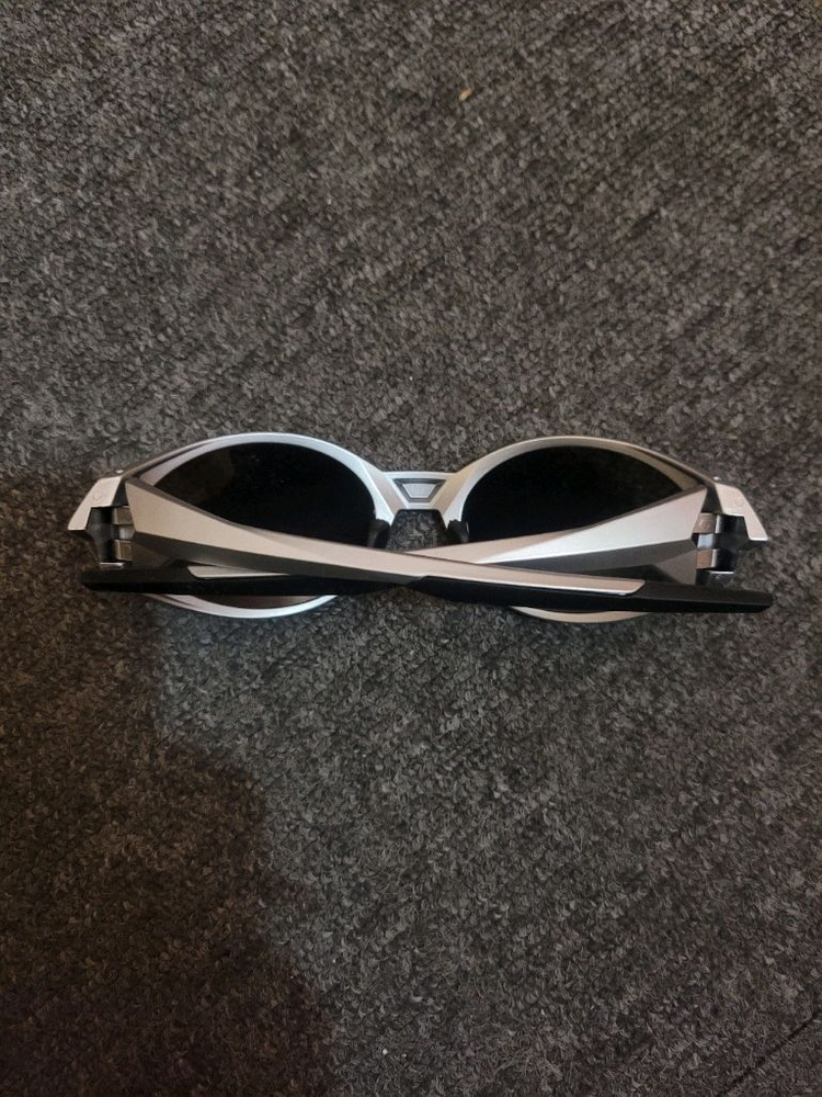 고프코어 고글 선글라스 자전거 스포츠 몽벨 오클리 리덕스 아이자켓 실버 이미지