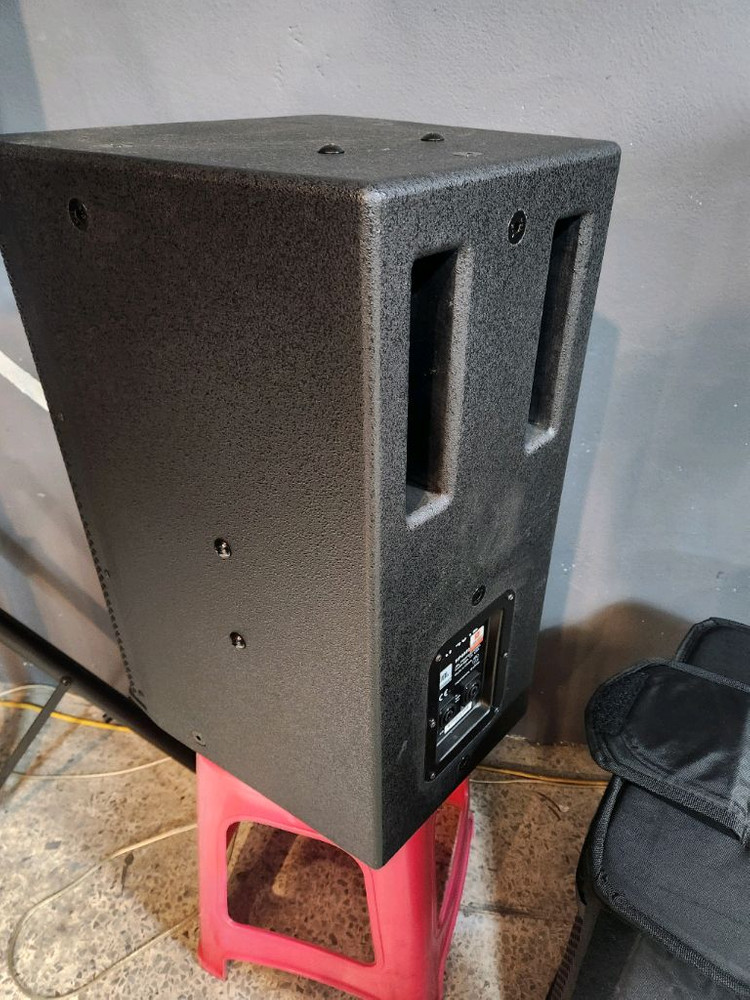 jbl kp4012스피커 팝니다 이미지