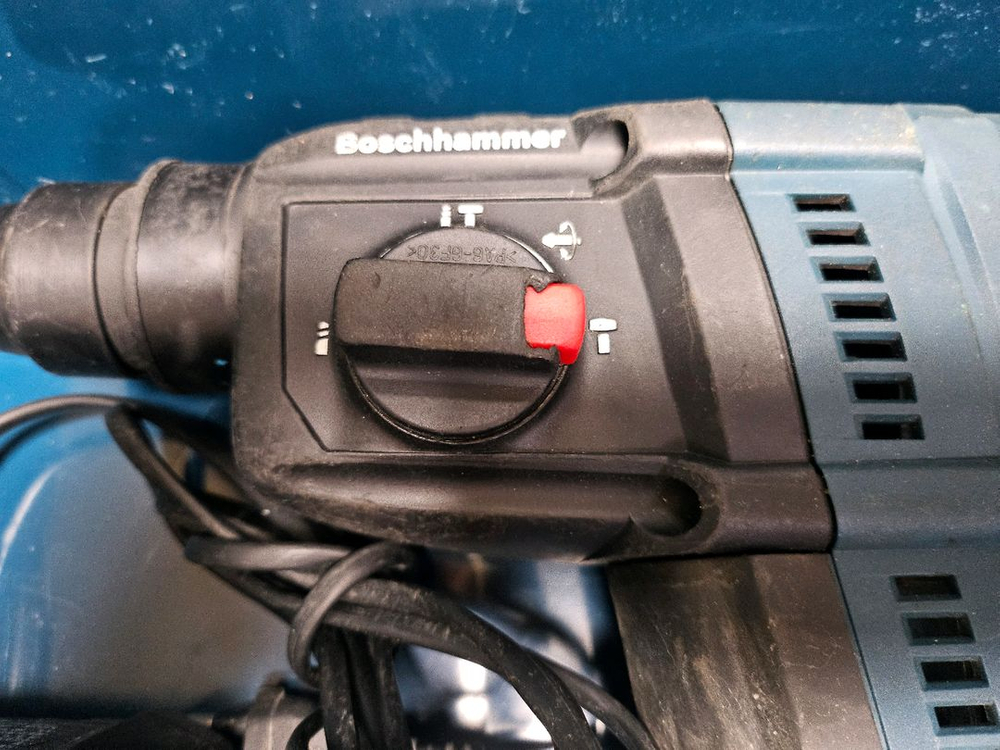 보쉬 충전 로타리 앙카 해머 뿌레카 파쇄 드릴 세트 이미지