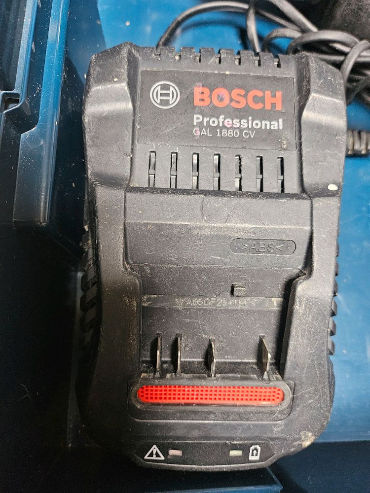 보쉬 충전 로타리 앙카 해머 뿌레카 파쇄 드릴 세트 이미지