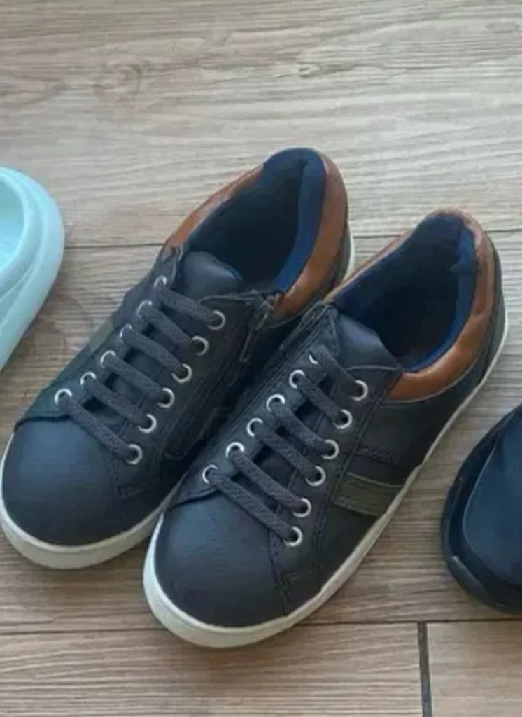 새상품. 200. 210 운동화. 단화.크록스 .샌들~--3