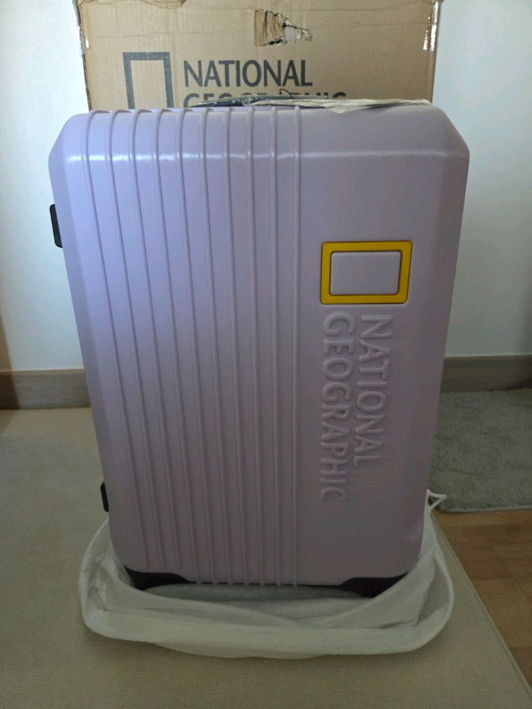 내셔널지오그래픽 두오모 20인치 기내용캐리어--1