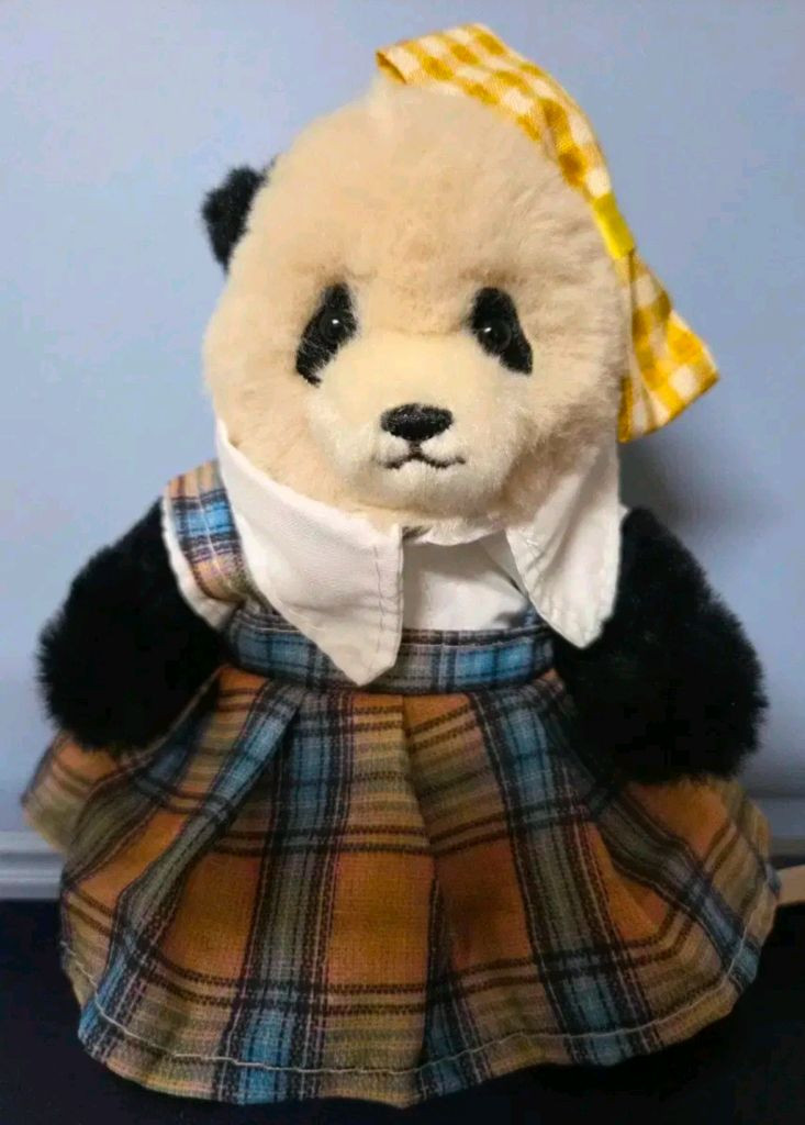 푸바오 차푸 키링+ 인형옷 3개 셋트+(옷장+옷걸이)--1