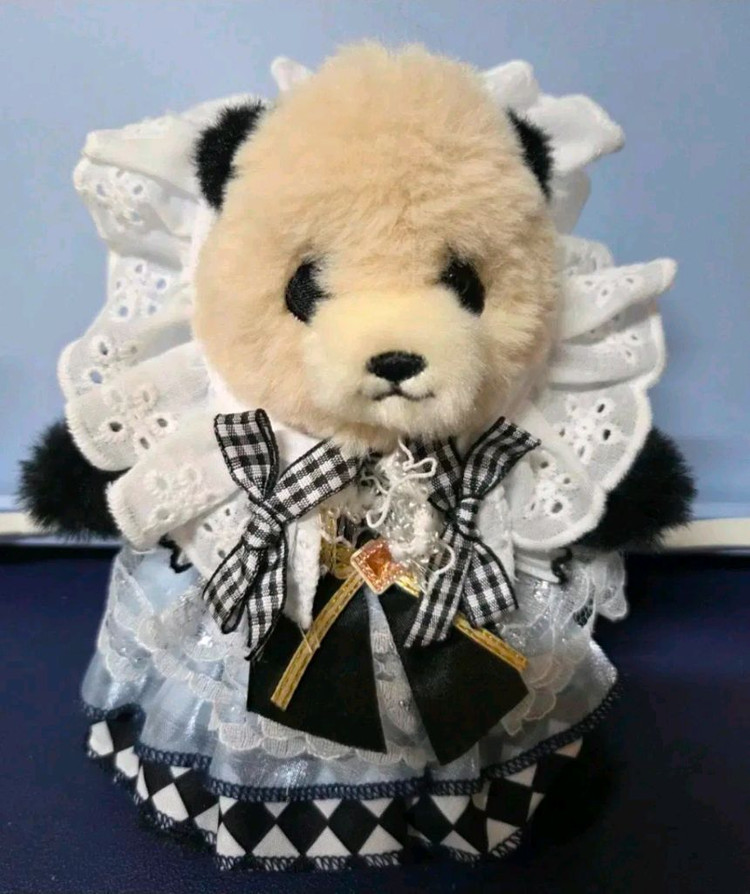 푸바오 차푸 키링+ 인형옷 3개 셋트+(옷장+옷걸이)--3