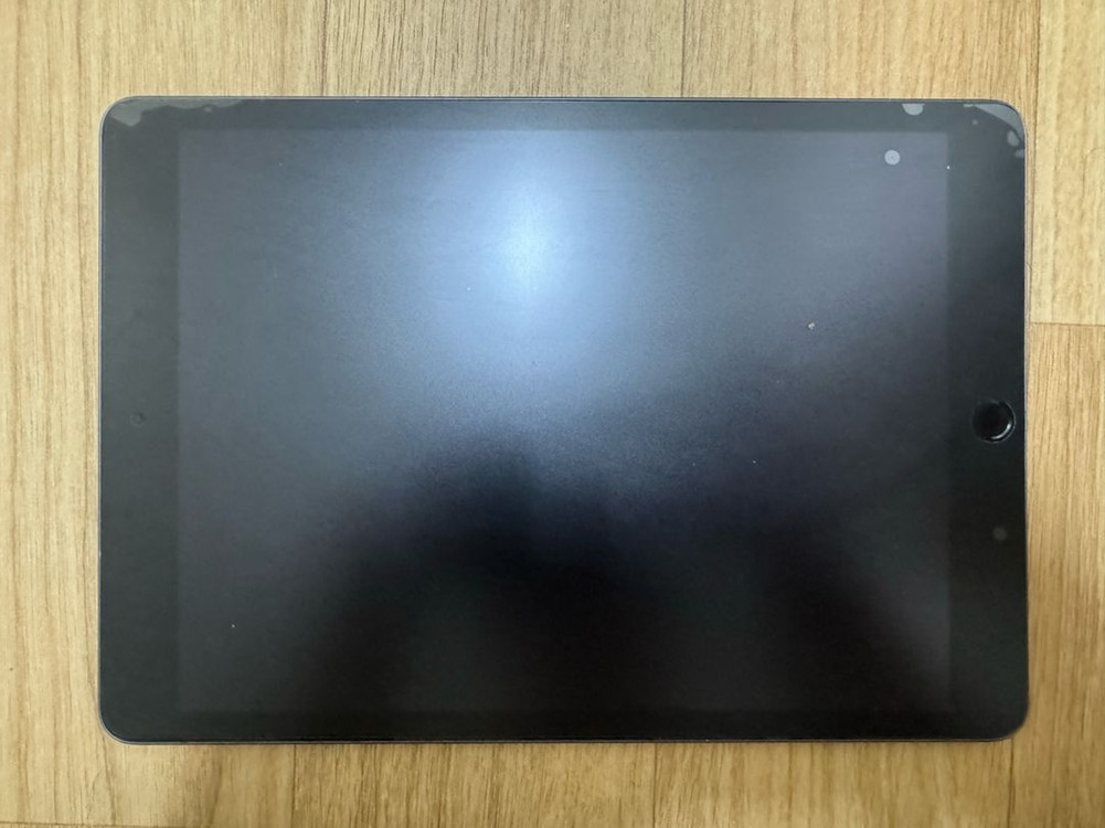 태블릿 9세대 64GB +케이스포함 박스 포함 이미지