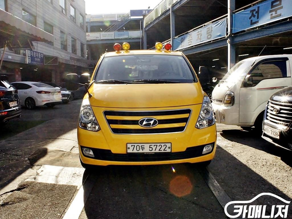 [현대]더 뉴 그랜드 스타렉스 어린이보호차 LPi 12인승 (12인승) #3월급매--1