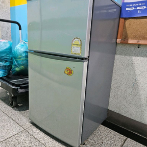 삼성 냉장고 2도어 급처