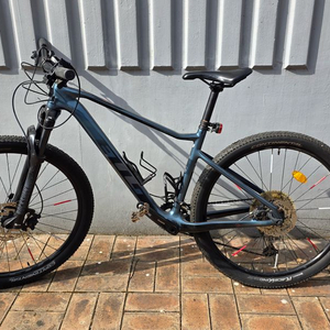 2022 첼로 XC PRO 30 SE(ML 사이즈)