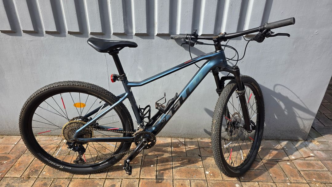 2022 첼로 XC PRO 30 SE(ML 사이즈)--4