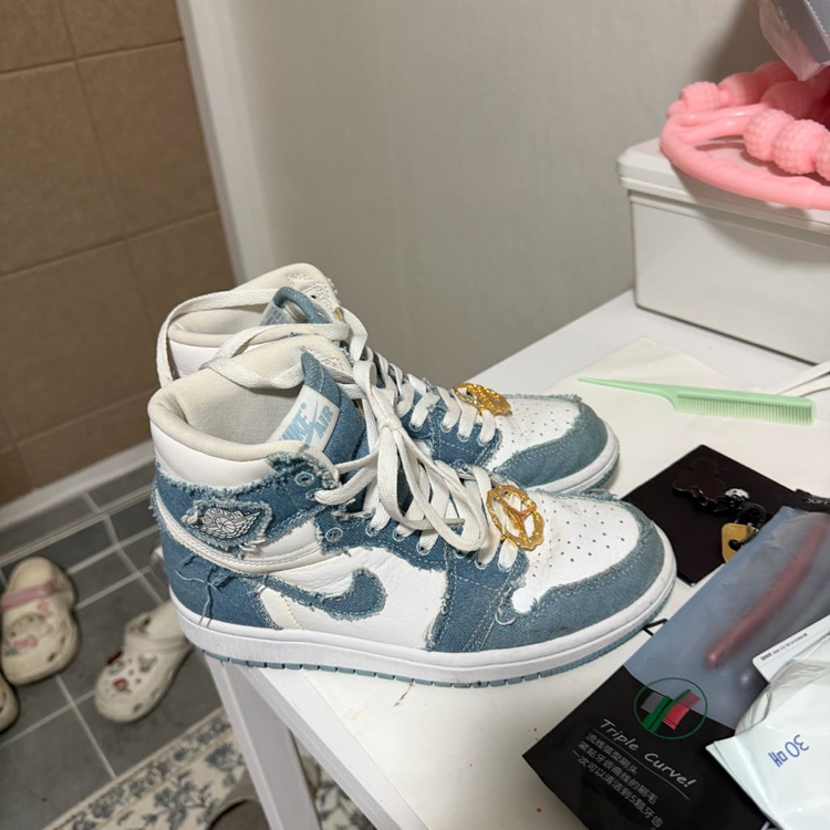 나이키 조던1 레트로 하이 데님 230 이미지