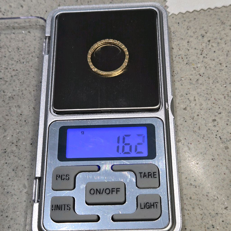 14k 얇은 금반지 1.62g (0.432돈)--1
