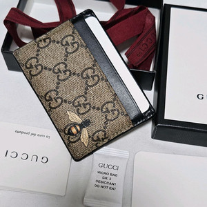 구찌 벌 카드지갑 정품입니다 구성품 모델 번호451277