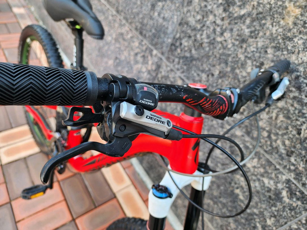 스페셜라이즈드 엔듀로 콤프 풀샥 자전거 팝니다--7