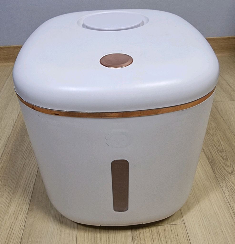 (아울리빙)신선유지 쌀통(10KG)원터치 진공 쌀보관통[잡곡통 밀폐 쌀보관함용기] 이미지