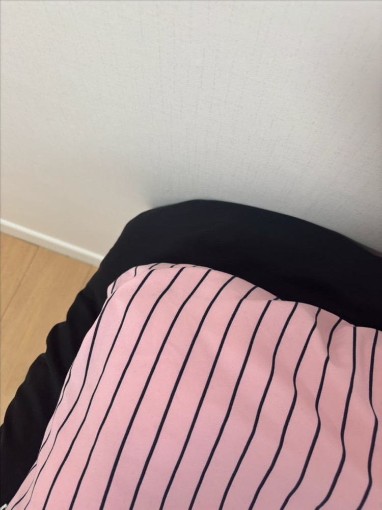 침대 이불 Q사이즈 블랙 핑크 스트라이프 이미지