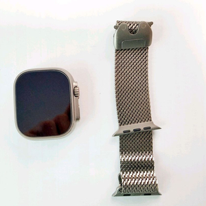 자급제 애플워치 울트라3 밀레니즈루프 판매합니다.