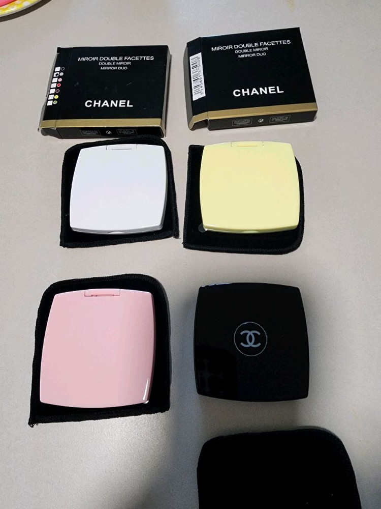 샤넬 미르와르 더블 파세트 거울 듀오 4종--1