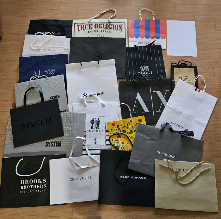명품쇼핑백,백화점쇼핑백,브랜드의류쇼핑백 이미지