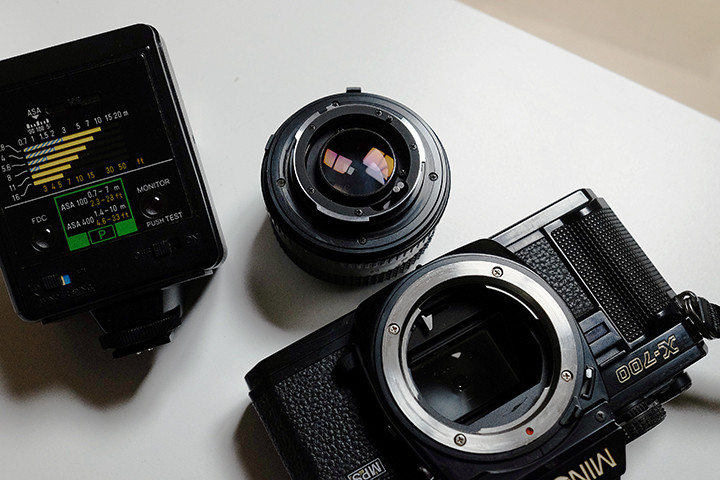 미놀타 x700,x-700 MPS 팝니다(랜즈2개,가방,플레쉬,삼각대)--7