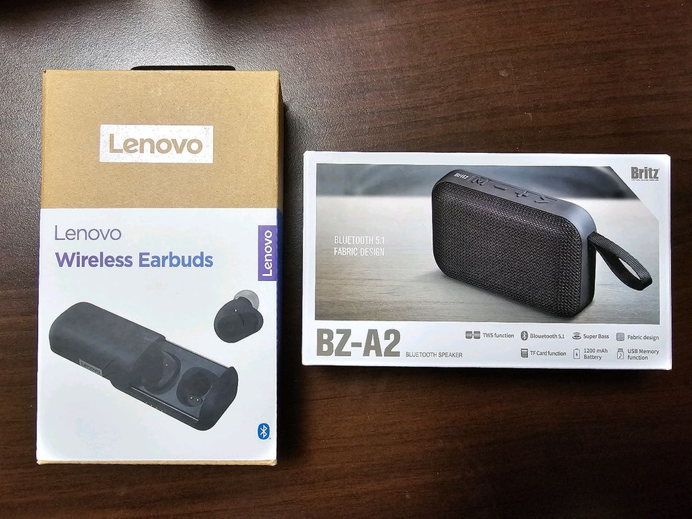 게이밍 헤드셋(로지텍), 골전도 블루투스 이어셋(아이리버), 블루투스 스피커(브리츠) 판매합니다. (미사용) 이미지