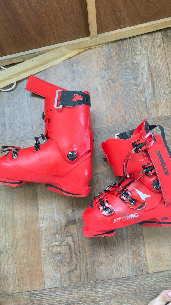 아토믹 월드컵 부츠 , 165회전 월드컵 판매합니다 스키 이미지