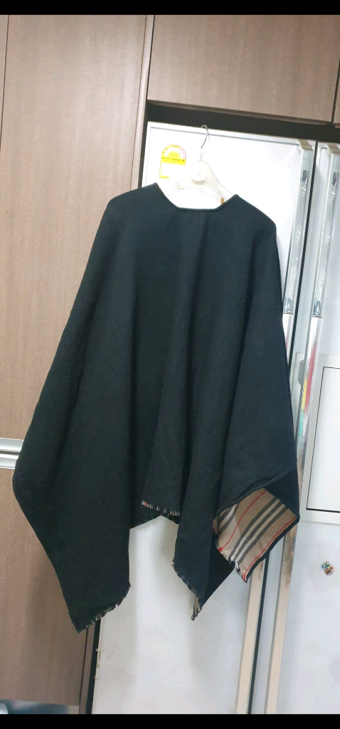 버버리 울 망토 /버버리 백팩 각각 이미지