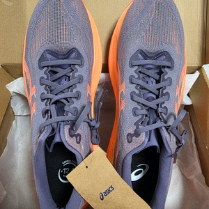 아식스 슈퍼블라스트2 퍼플 코랄 285 새상품