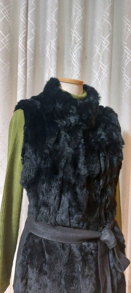 밍크 베스트 PREM by IT MICHA 블랙 퍼 베스트 55--1