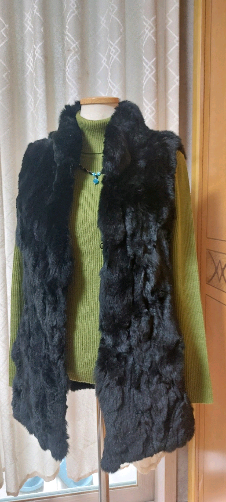 밍크 베스트 PREM by IT MICHA 블랙 퍼 베스트 55--4