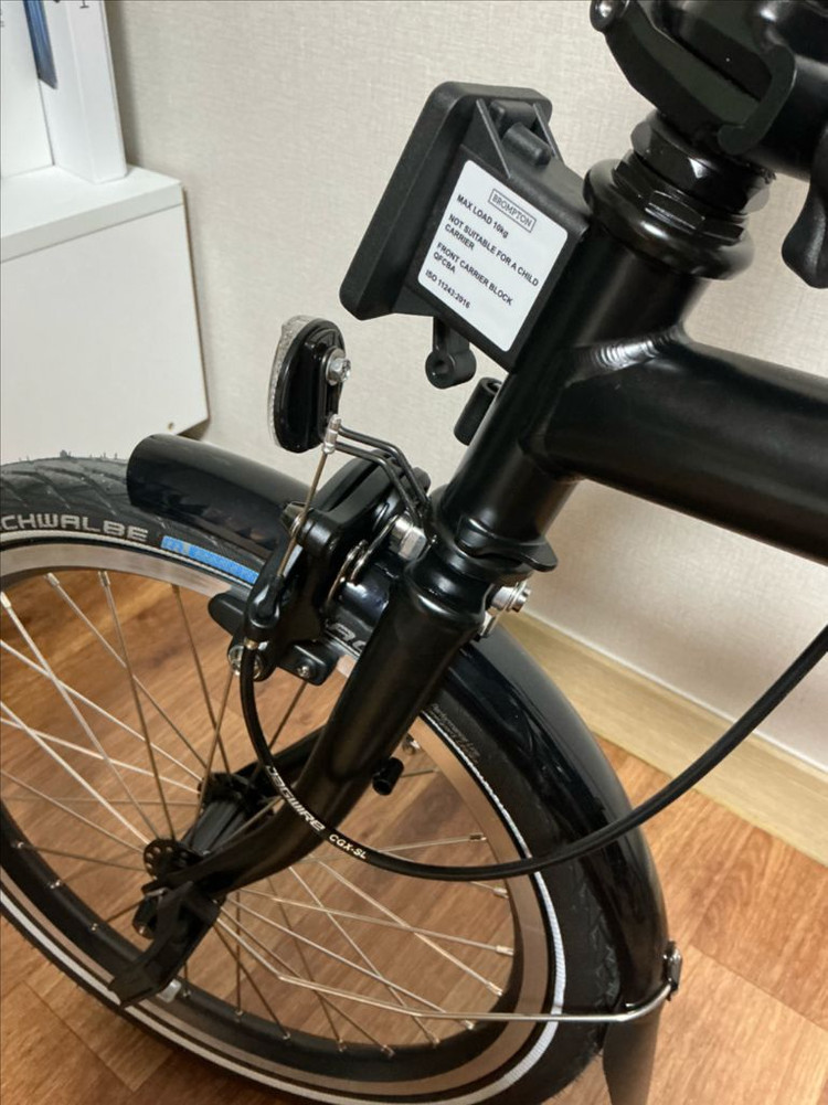 25년식 브롬톤 c라인 4단 블랙 이미지